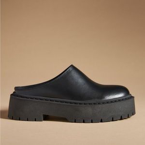 NWT Anthro Pilcro Chunky Leather Clogs / Black / Size EU 38